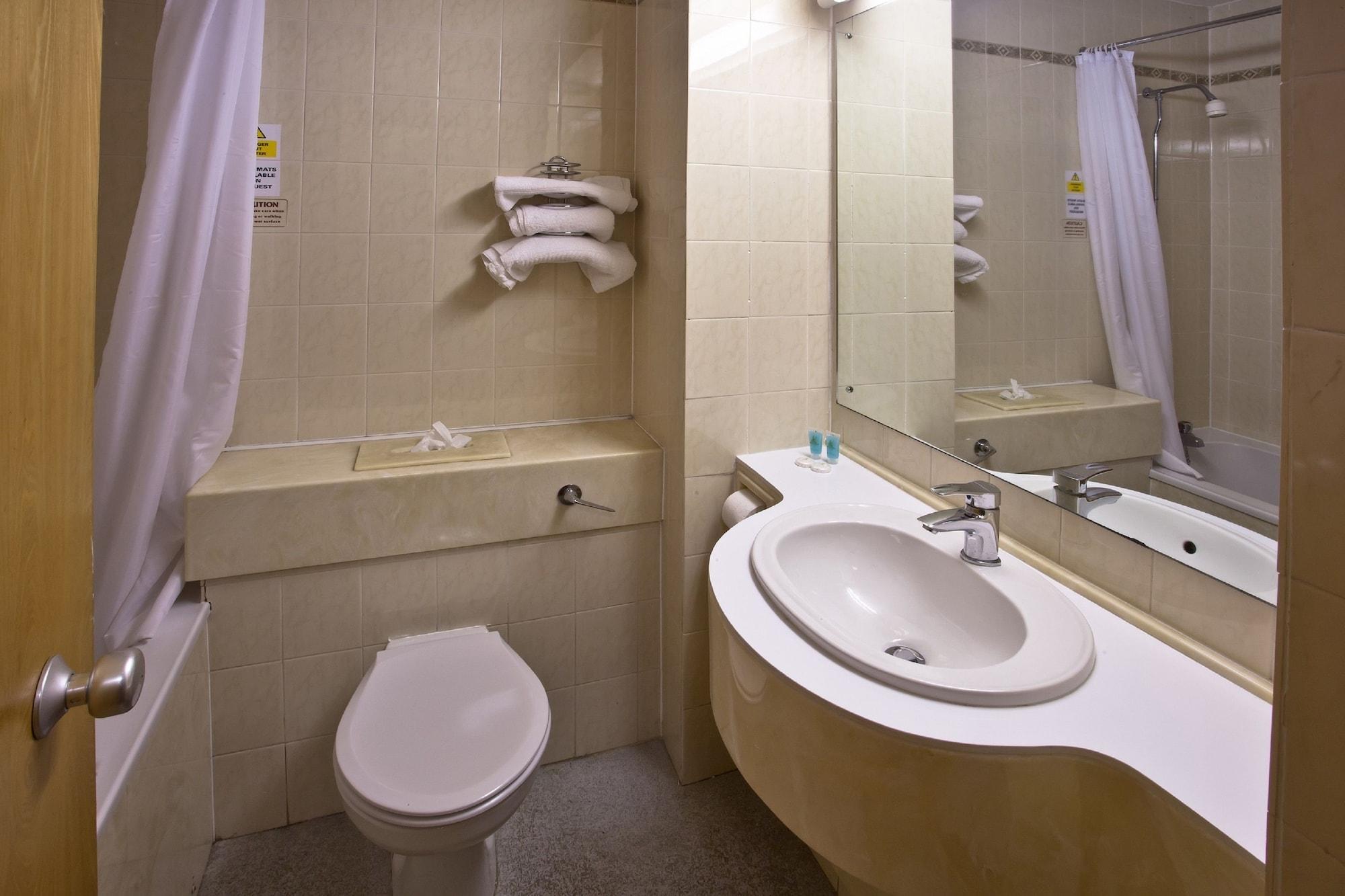 Britannia Hotel Вулвергемптон Экстерьер фото